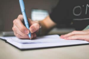 Для успішного написання листа чи есе на екзамені з англійської мови кожен учень повинен пам’ятати про словесне розмаїття своєї роботи як одну із умов успішної здачі 